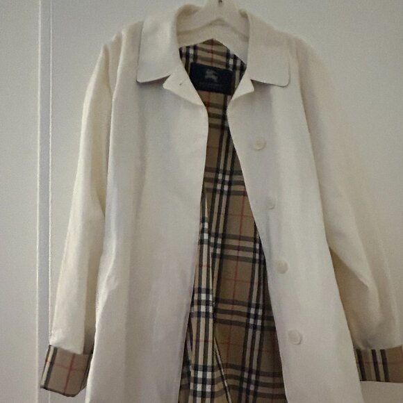 Burberry White Trench Coat - Picture 1 of 10